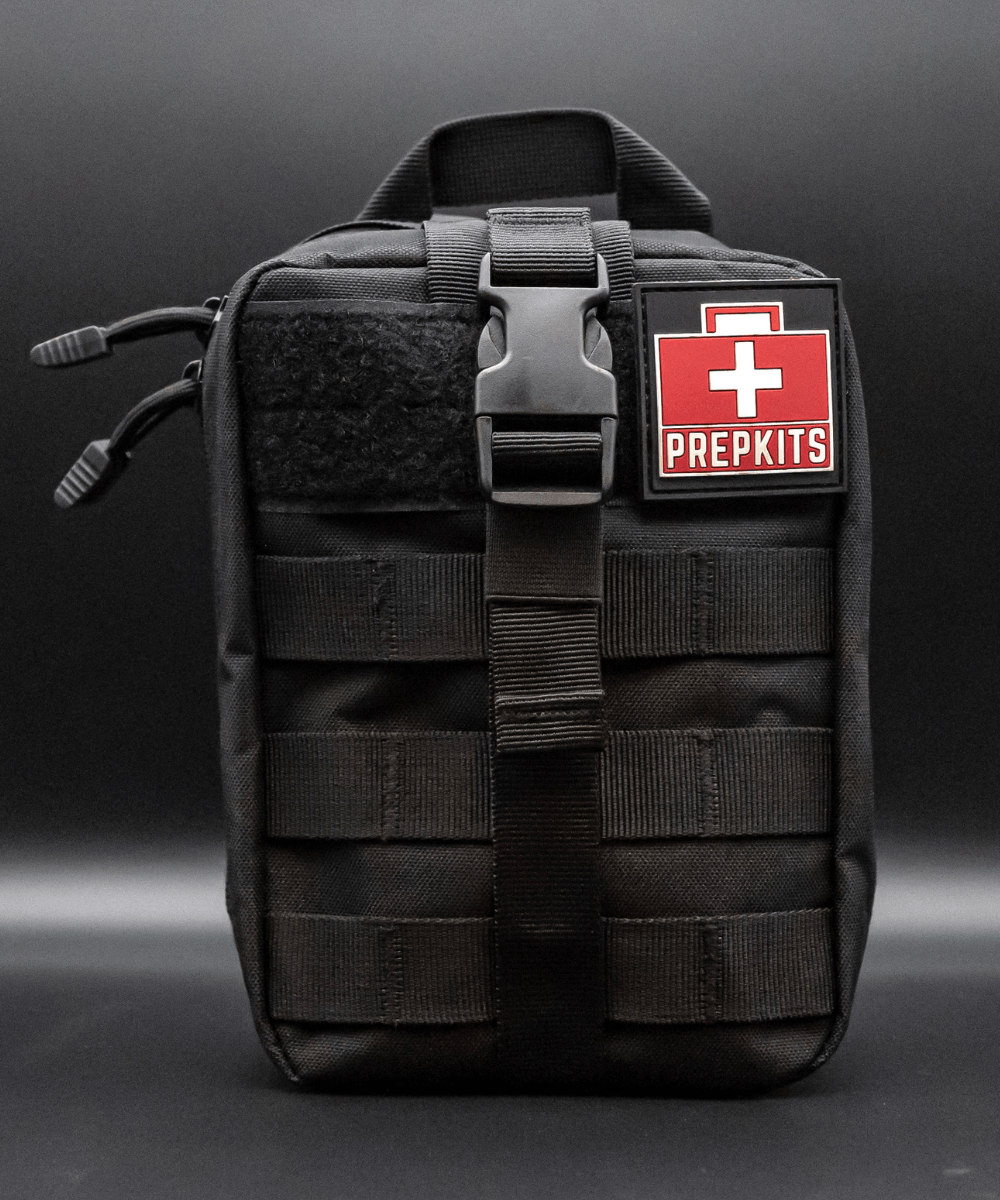 
                  
                    the weekender front black first aid kit
                  
                